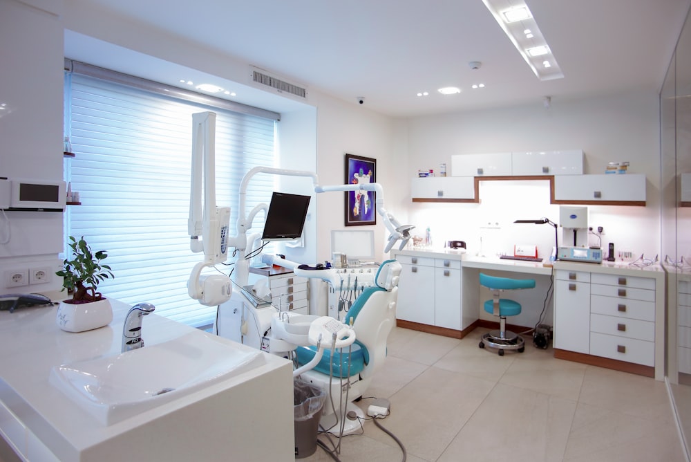 Optical & Contact Lens Clinic